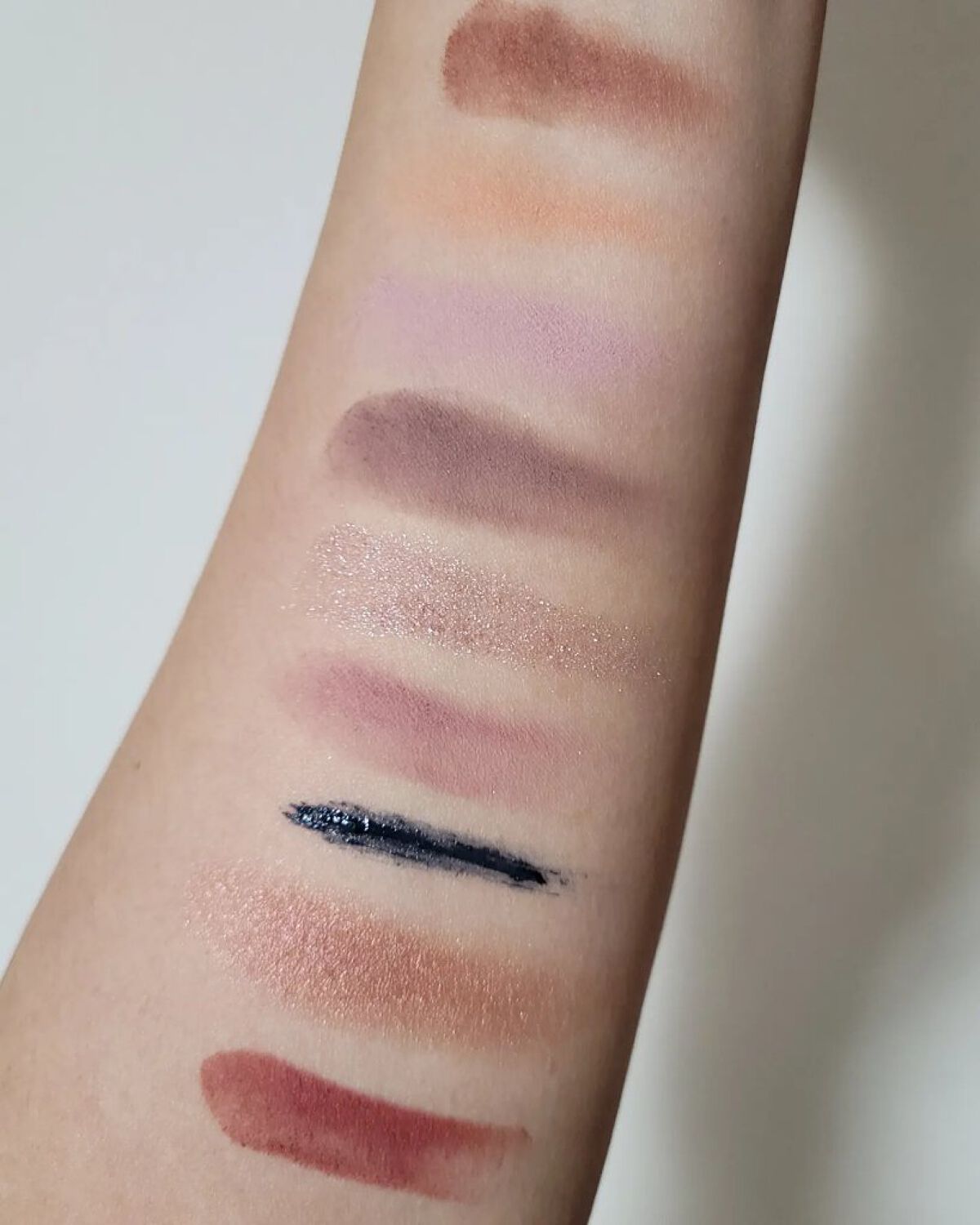 フェイス スタイリスト/SNIDEL BEAUTY/アイシャドウパレットを使ったクチコミ（3枚目）