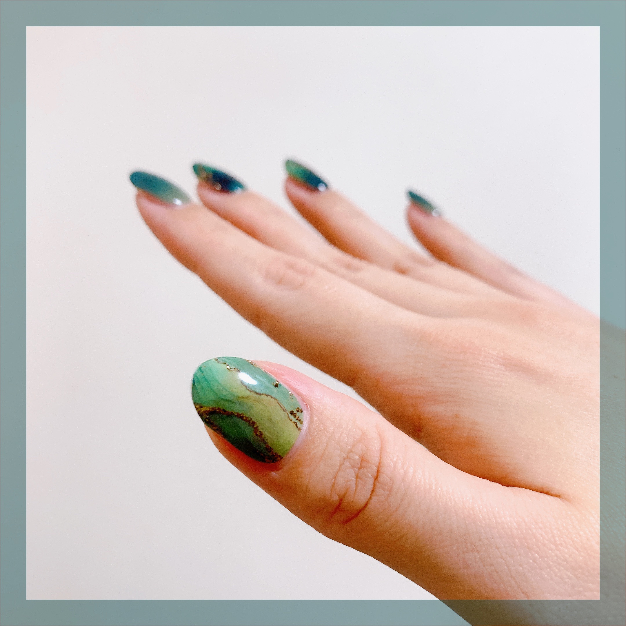 貼って固めるジェルネイルシール/Ururila/ネイルシールを使ったクチコミ（3枚目）