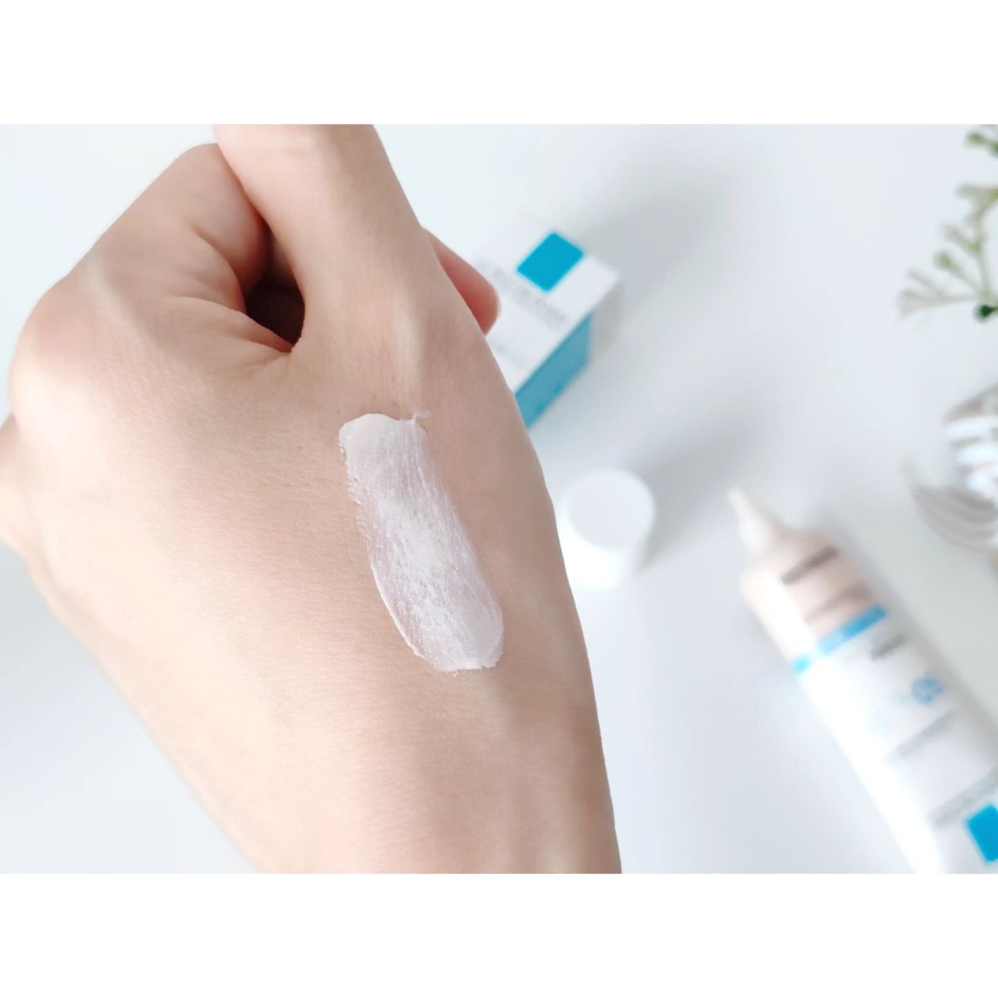 UVイデア XL プロテクショントーンアップ ローズ/ラ ロッシュ ポゼ/日焼け止めクリームを使ったクチコミ（3枚目）