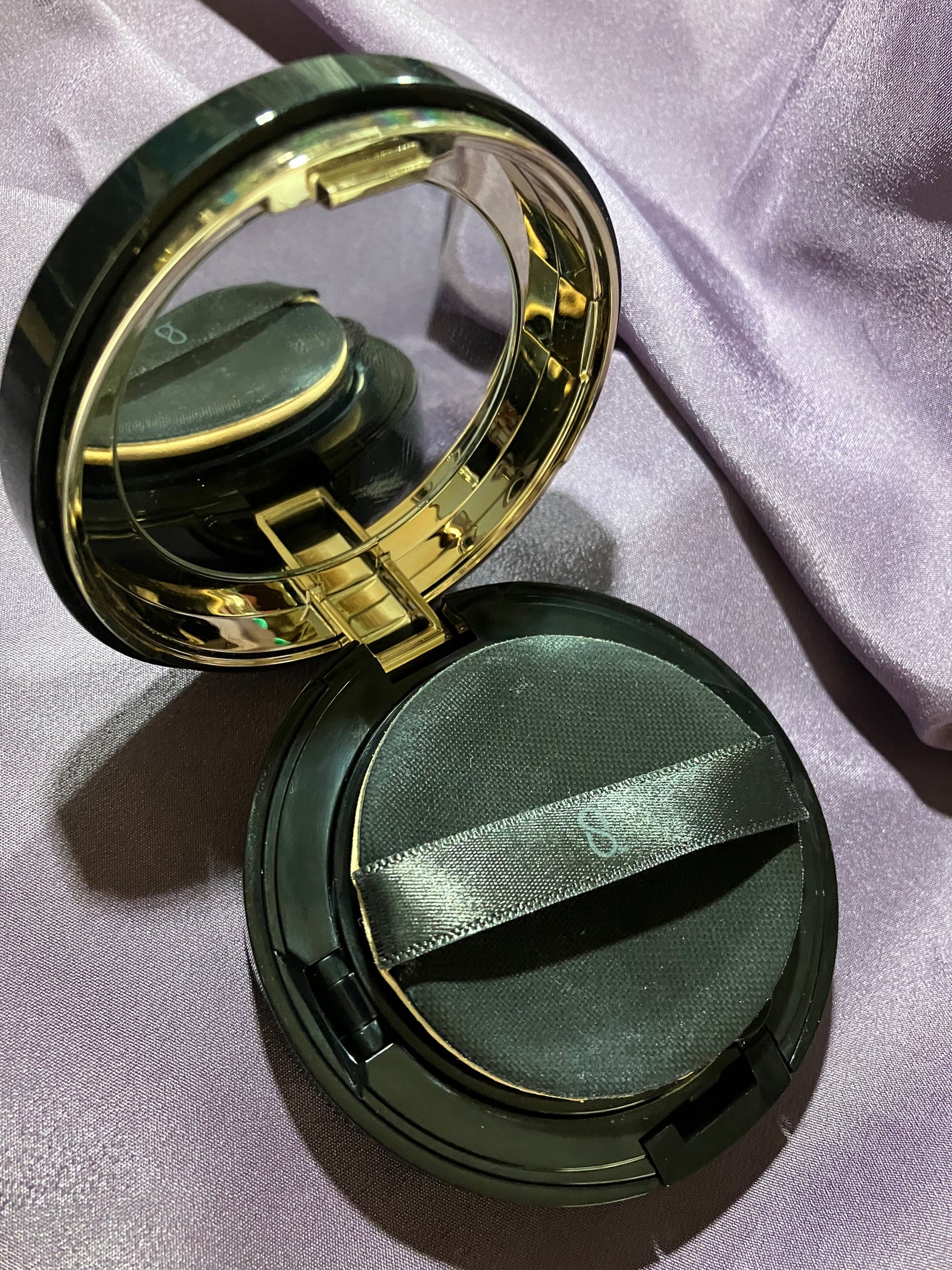 グロウ クリーム コンパクト/SUQQU/クリーム・エマルジョンファンデーションを使ったクチコミ(4枚目)