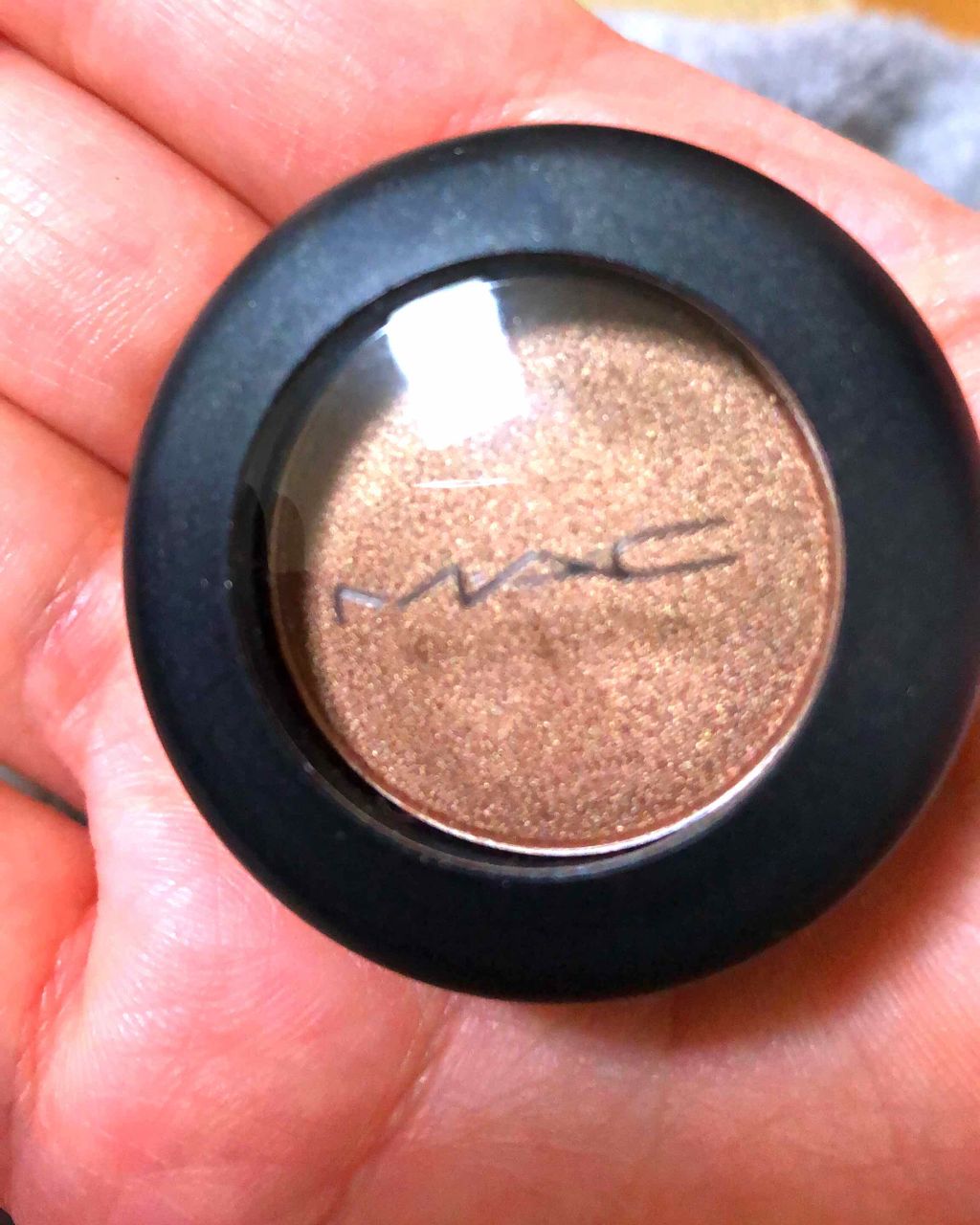 スモール アイシャドウ/M・A・C/単色アイシャドウを使ったクチコミ(2枚目)