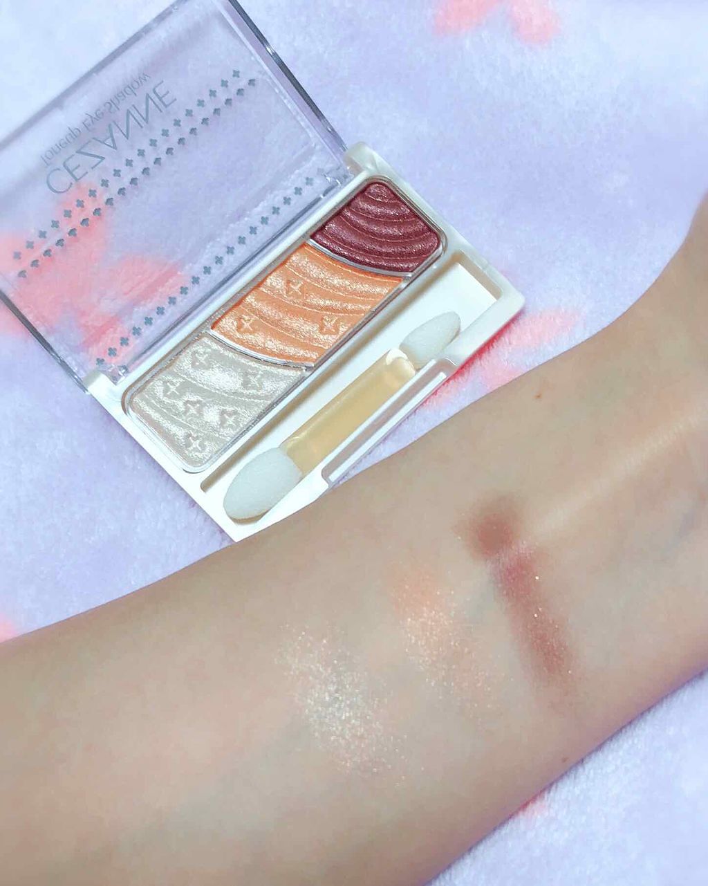 トーンアップアイシャドウ/CEZANNE/アイシャドウパレットを使ったクチコミ(2枚目)