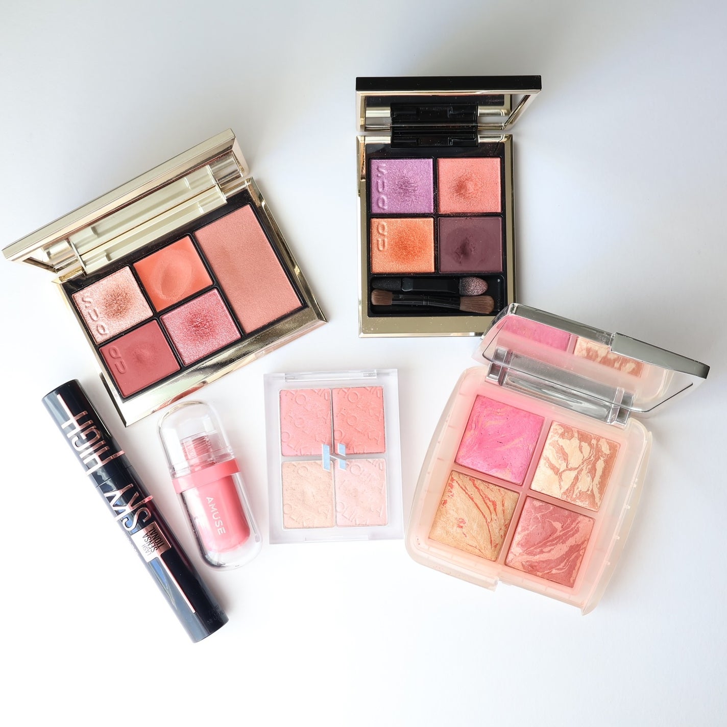 AMBIENT™ LIGHTING BLUSH QUAD - GHOST/HOURGLASS/パウダーチークを使ったクチコミ(1枚目)