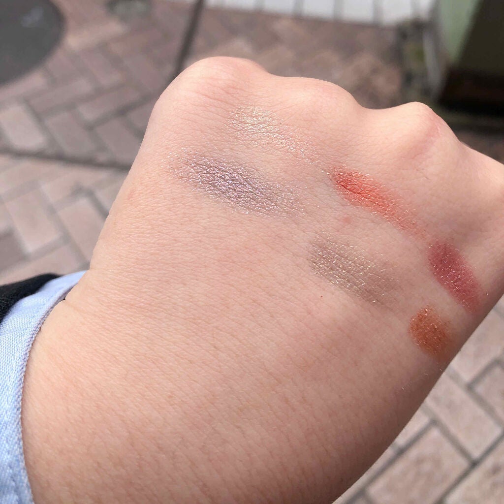 グリッタープリズム シャドウ/MISSHA/グリッターを使ったクチコミ(2枚目)