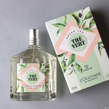 L'OCCITANE グリーンティ オードトワレのクチコミ「
香水あるある、半分の量でいいから半額で売ってほしい。

この夏限定復活した、

L'OCCI.....」（2枚目）