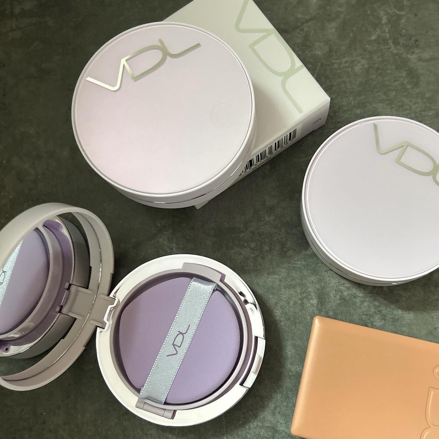 パーフェクティング シルキーフィット カバー クッション ファンデーション/VDL/クッションファンデーションを使ったクチコミ(1枚目)