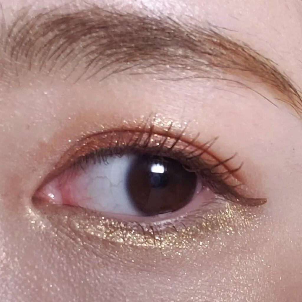 トーン タッチ アイズ 107 宵雫＜限定色＞/SUQQU/単色アイシャドウを使ったクチコミ（3枚目）