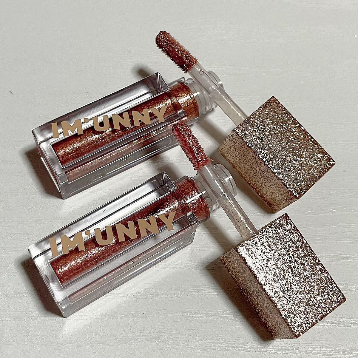 ダズリングリキッドグリッター/IM UNNY/グリッターを使ったクチコミ（2枚目）
