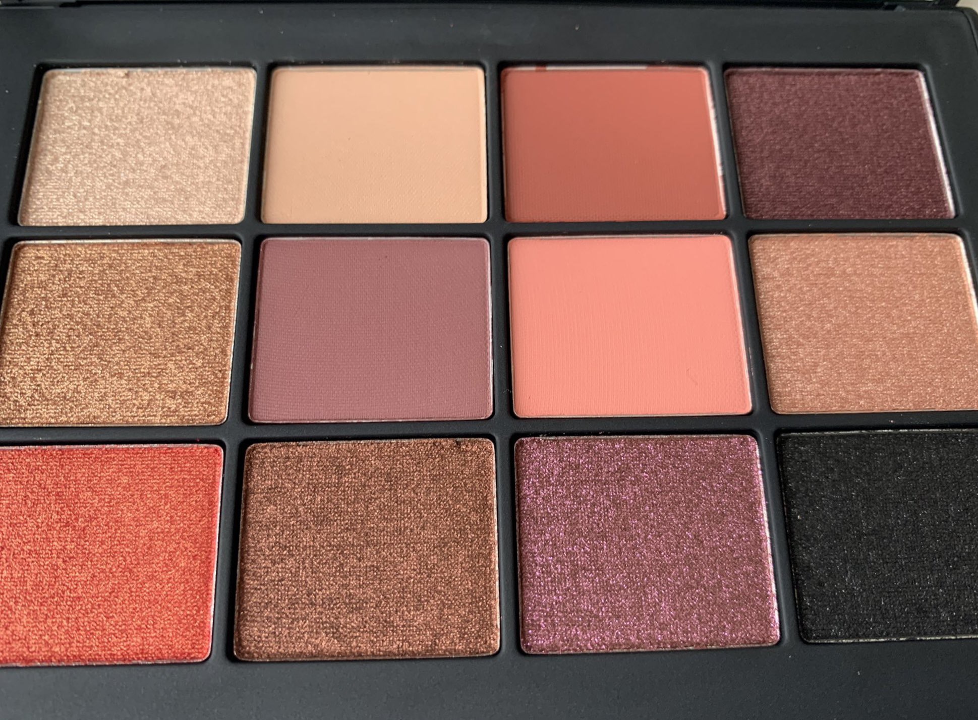 エクストリームエフェクト アイシャドーパレット/NARS/アイシャドウパレットを使ったクチコミ（2枚目）