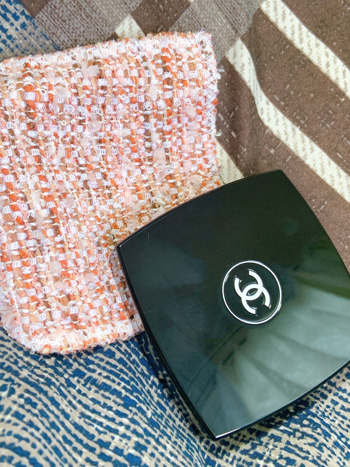 レ キャトル オンブル ツイード 03 ツイード フォーヴ/CHANEL/アイシャドウパレットを使ったクチコミ（3枚目）