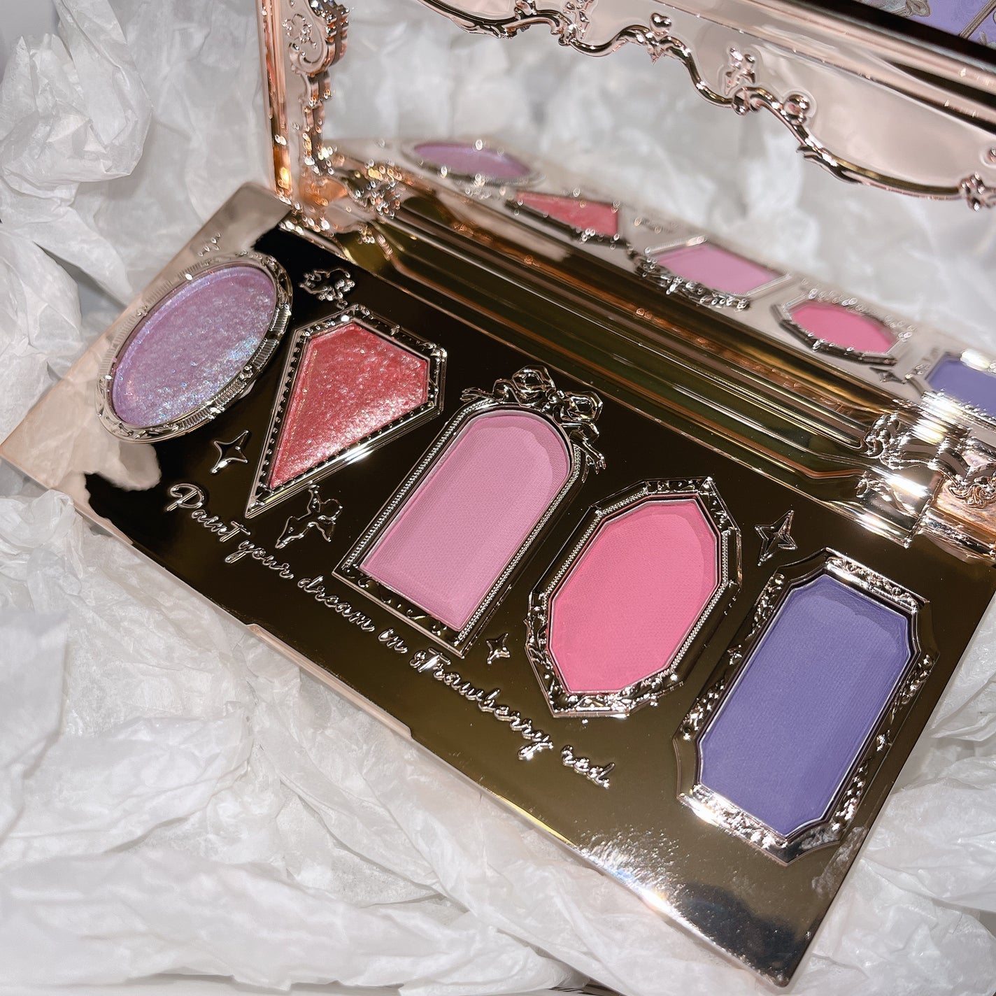 ストロベリーロココ アイシャドウパレット/FlowerKnows/アイシャドウパレットを使ったクチコミ(3枚目)