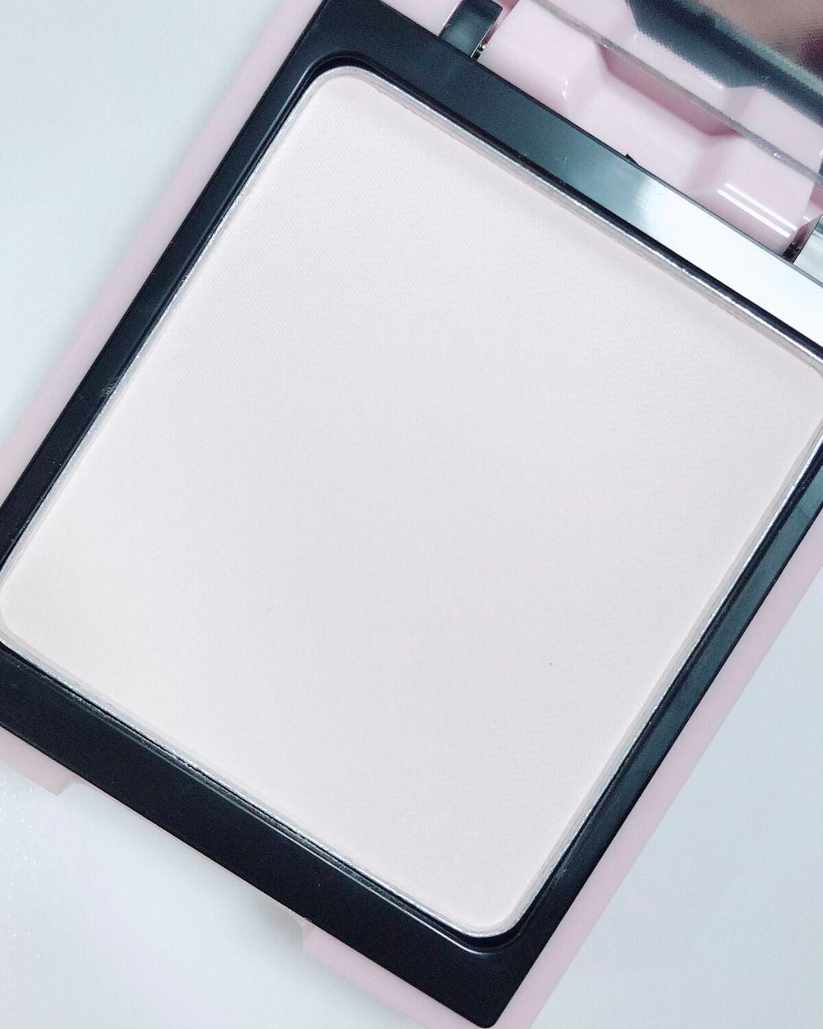 オールデイパーフェクトブラーリングフィクシングパクト/Milk Touch/プレストパウダーを使ったクチコミ(4枚目)