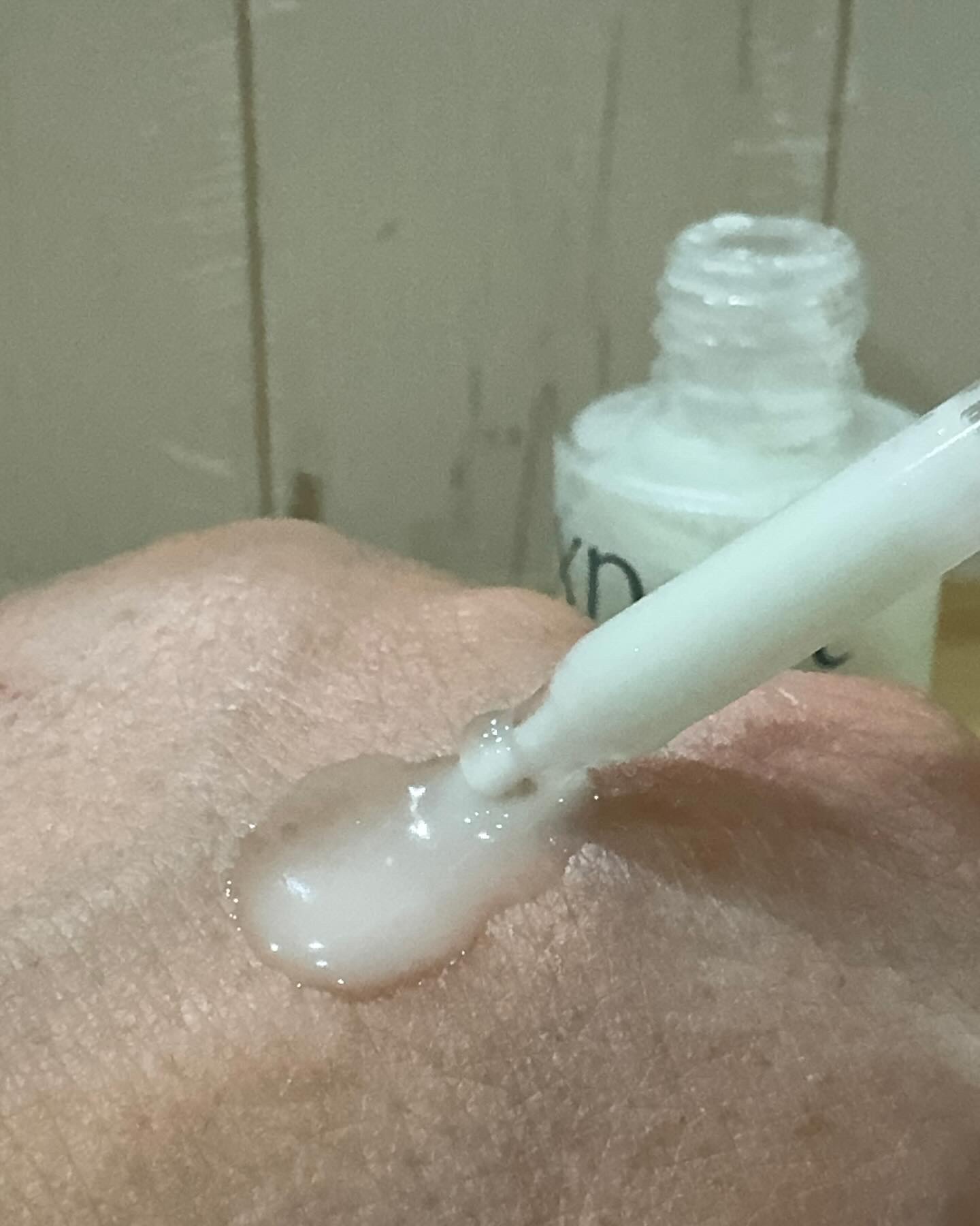 アリウル グリーンビタミンC トーニングセラム(アンプル)/Ariul/美容液を使ったクチコミ（3枚目）