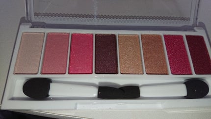 スイーツコレクション/マリブビューティー/アイシャドウパレットを使ったクチコミ(1枚目)