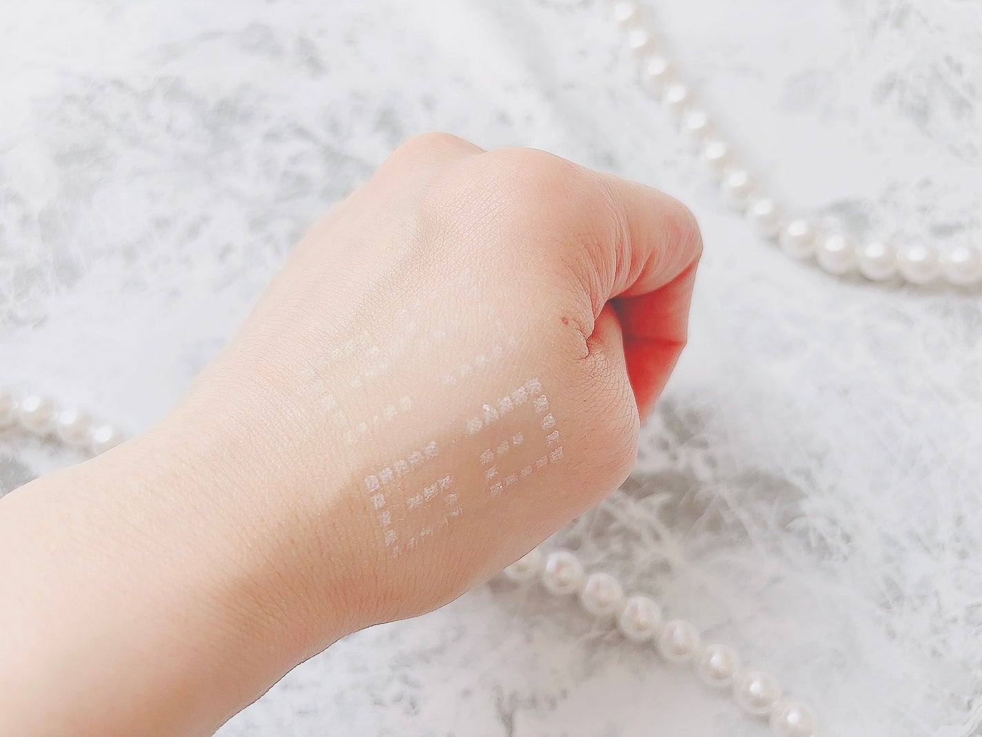 プリズム・リーブル/GIVENCHY/ルースパウダーを使ったクチコミ(3枚目)