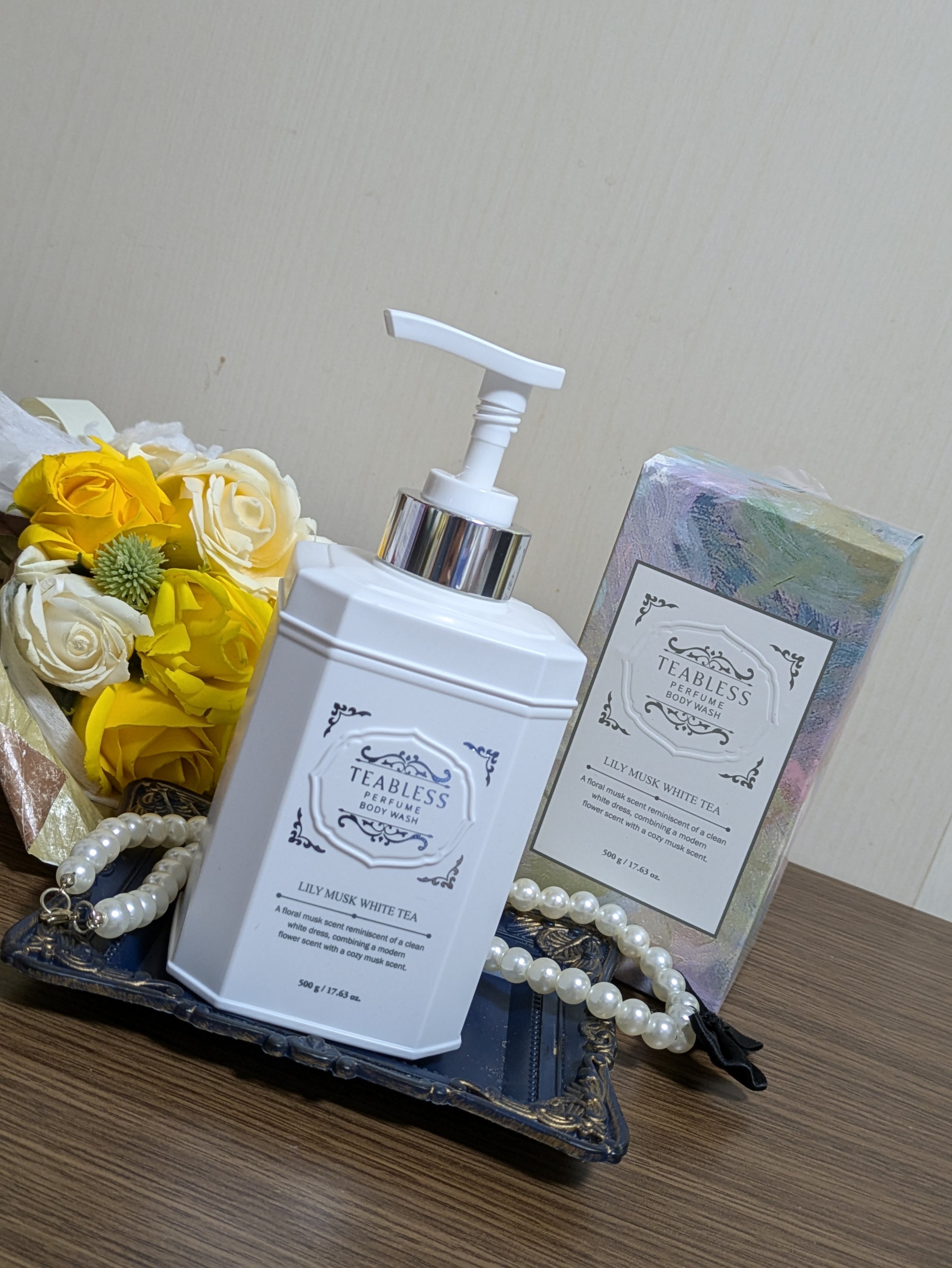 パフュームボディウォッシュ リリームスクホワイトティー/TEABLESS/ボディソープを使ったクチコミ（1枚目）