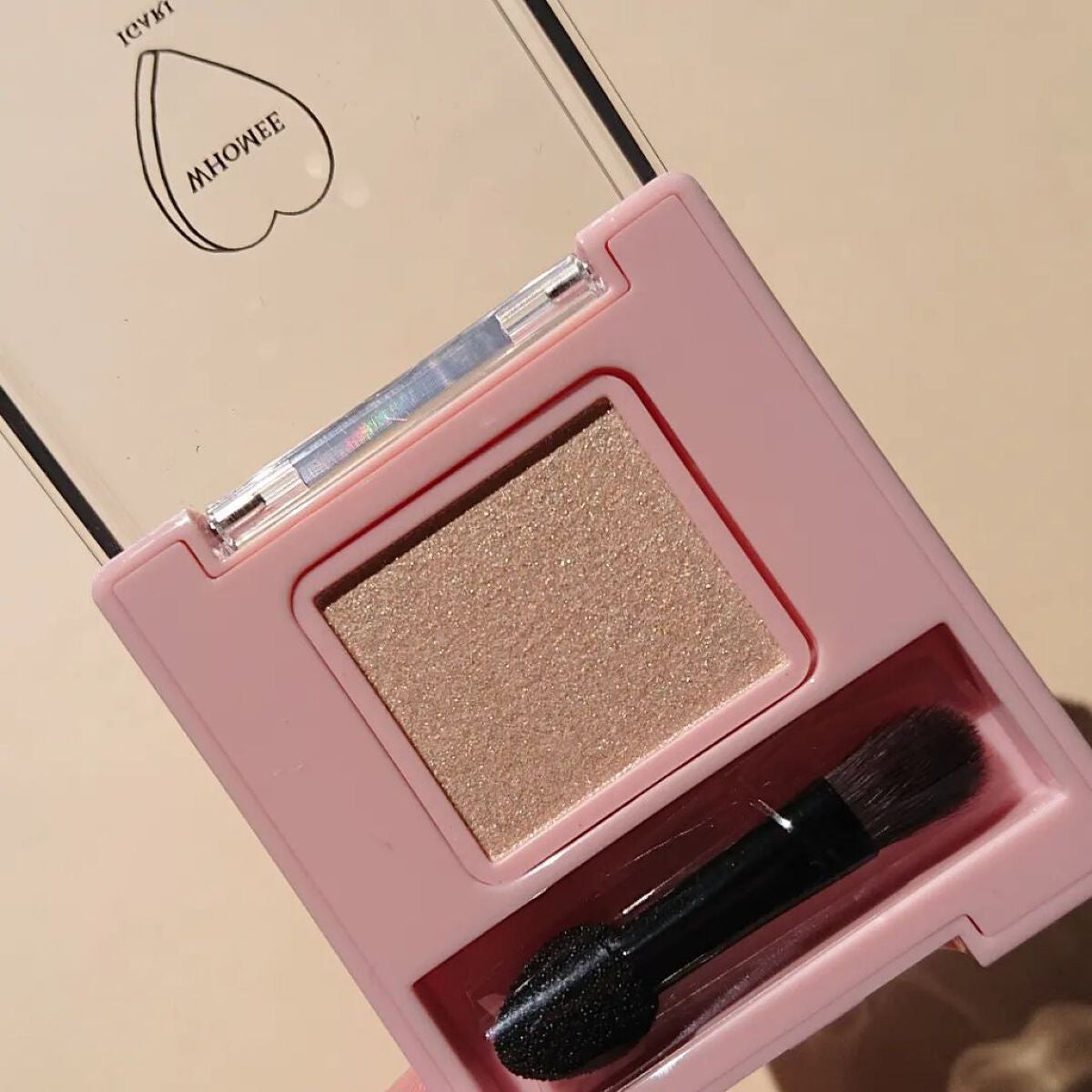 フーミー シングルラメシャドウ/WHOMEE/単色アイシャドウを使ったクチコミ(3枚目)