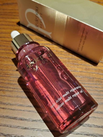 ユイルレパラトゥリス/クレ・ド・ポー ボーテ/美容液を使ったクチコミ(1枚目)