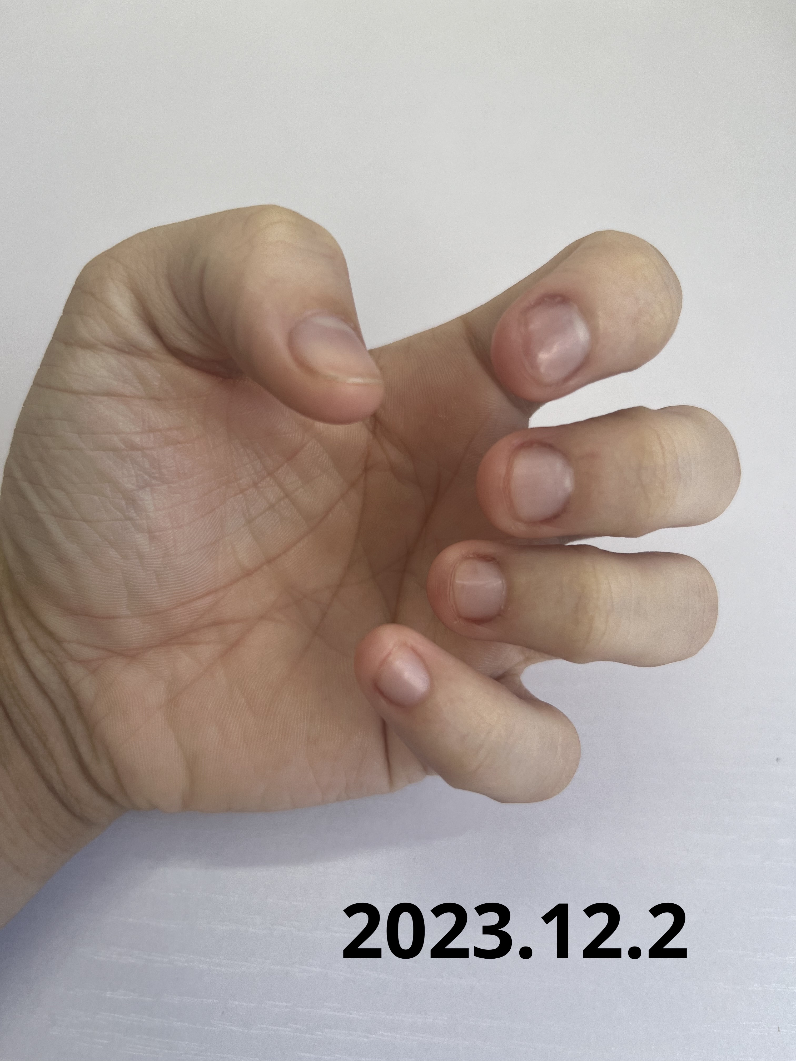 パーフェクトネイルコート/M･N･B･B/オールインワンネイルを使ったクチコミ（2枚目）