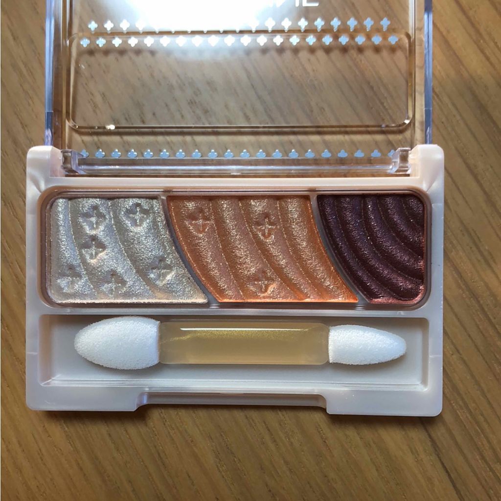 トーンアップアイシャドウ/CEZANNE/アイシャドウパレットを使ったクチコミ(1枚目)