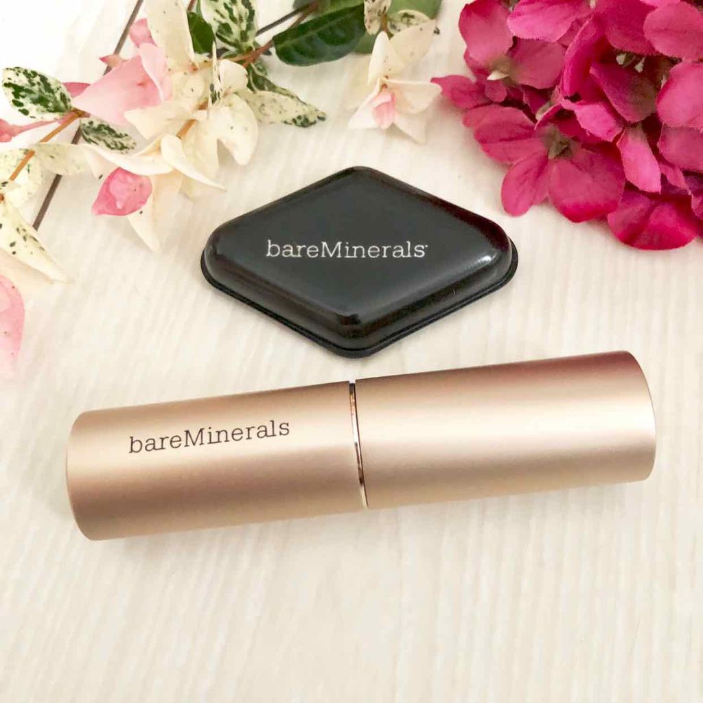 デュアルサイド シリコン ブレンダー/bareMinerals/パフ・スポンジを使ったクチコミ（1枚目）