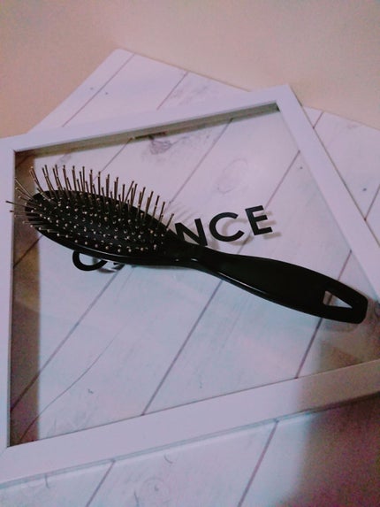 メタルピンブラシ/セリア/ヘアブラシを使ったクチコミ(2枚目)