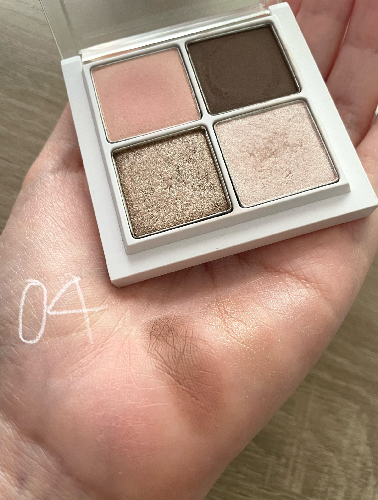 THE アイパレR/b idol/アイシャドウパレットを使ったクチコミ（3枚目）