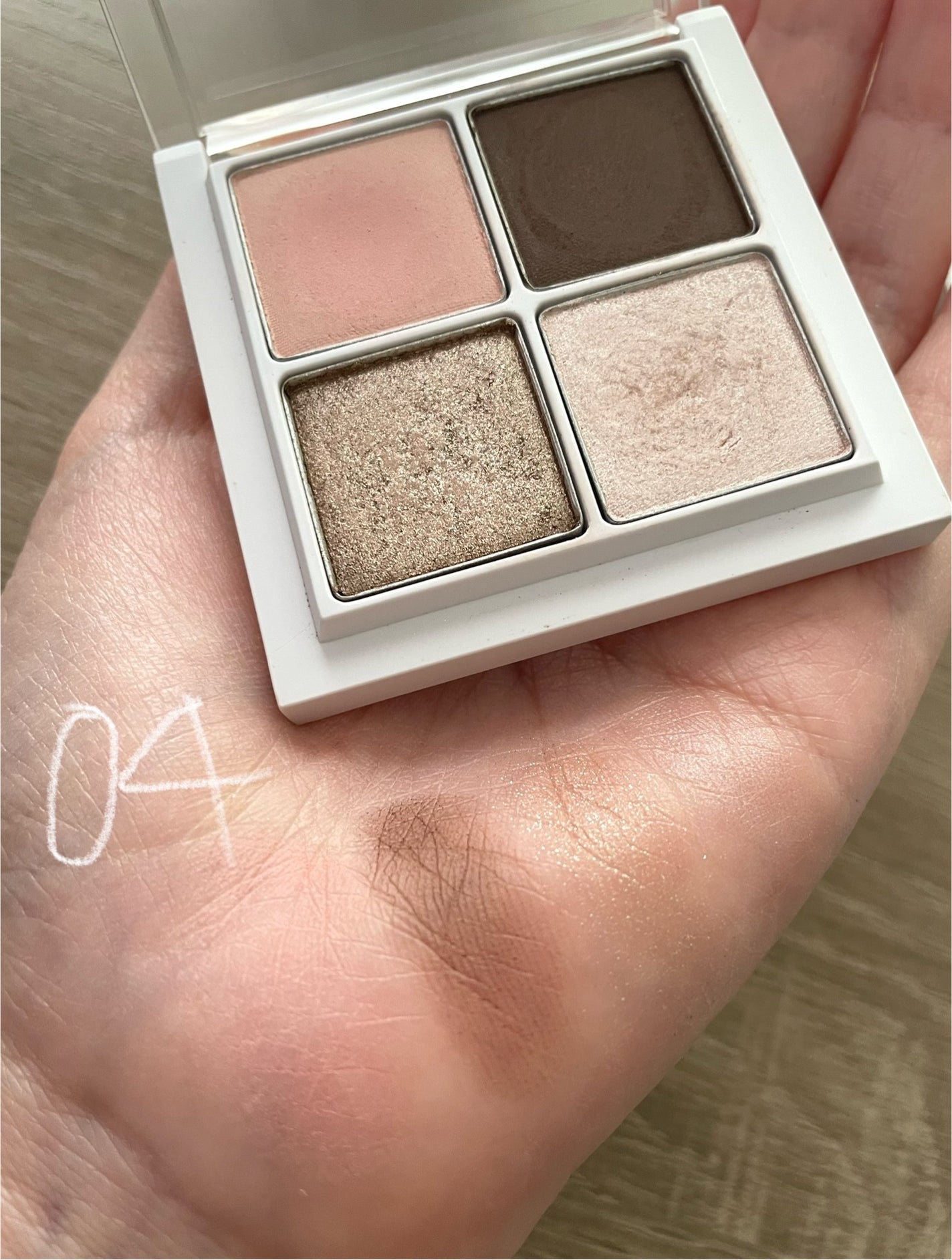 THE アイパレR/b idol/アイシャドウパレットを使ったクチコミ(3枚目)