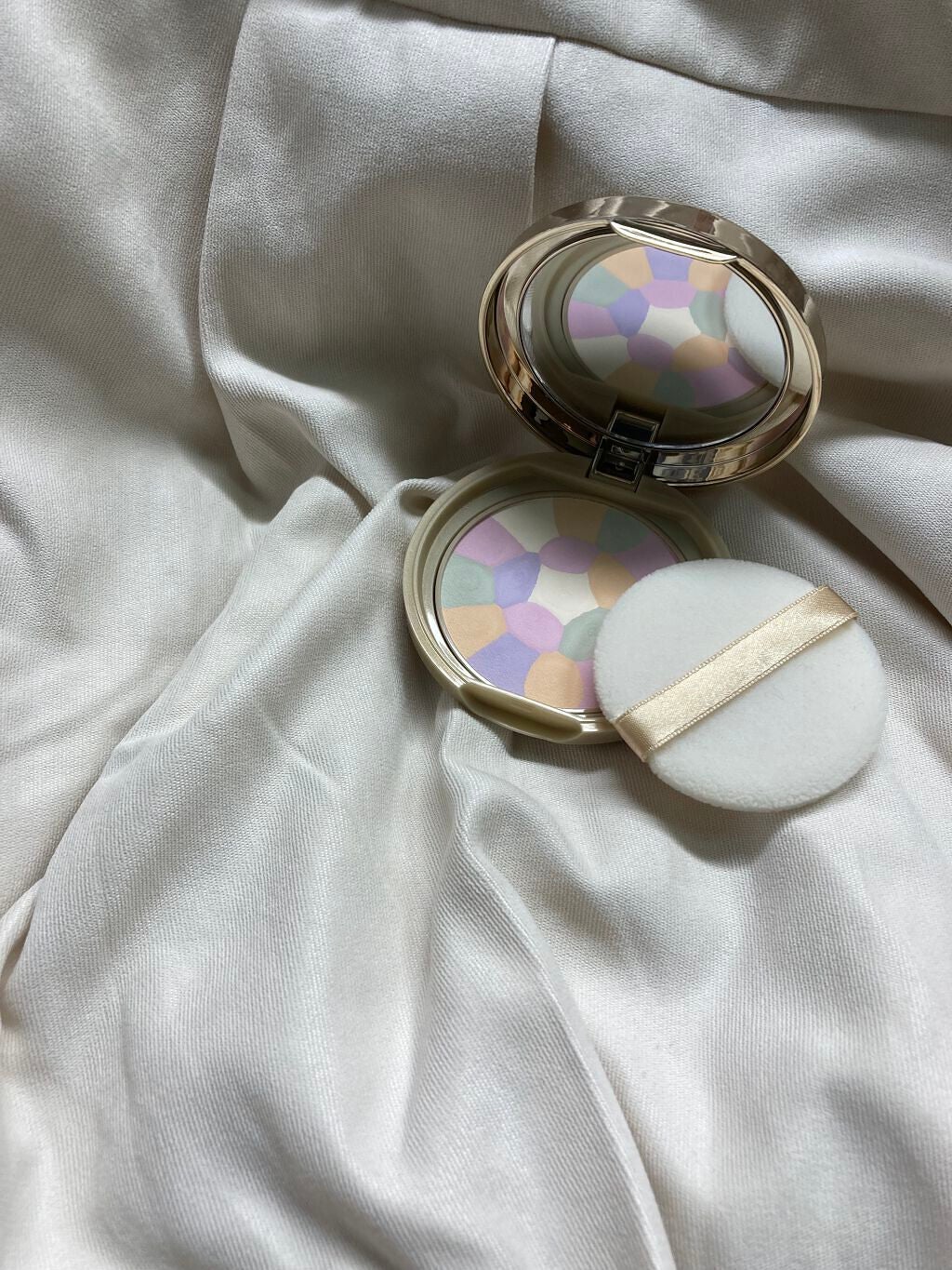 マシュマロフィニッシュパウダー ~Abloom~/キャンメイク/プレストパウダーを使ったクチコミ(2枚目)