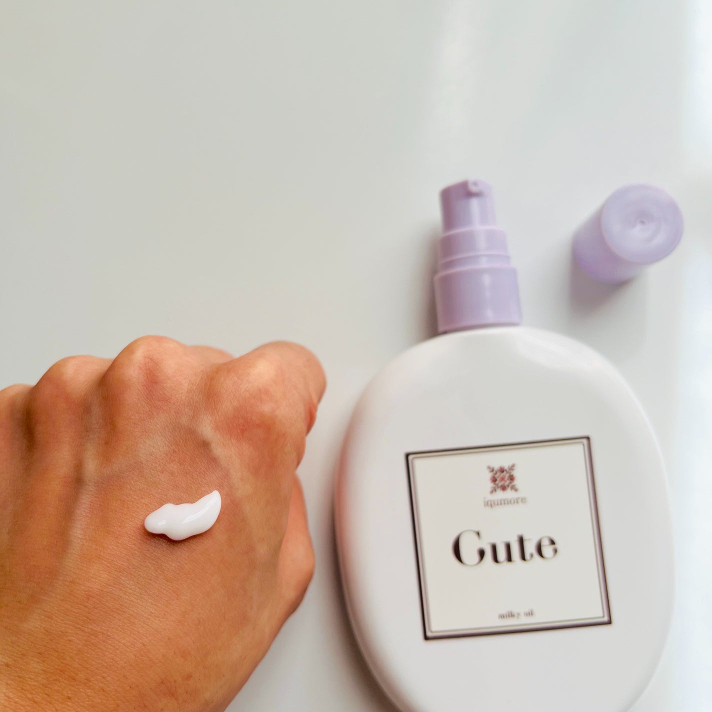 イクモアキュートミルキィオイル/iqumore/ヘアオイルを使ったクチコミ(2枚目)