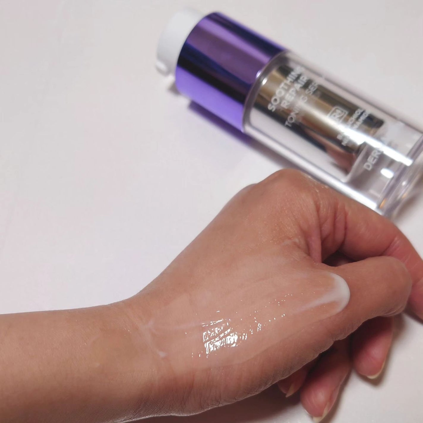 SOOTHING REPAIR TONING SERUM R4/ダーマファーム/美容液を使ったクチコミ(4枚目)