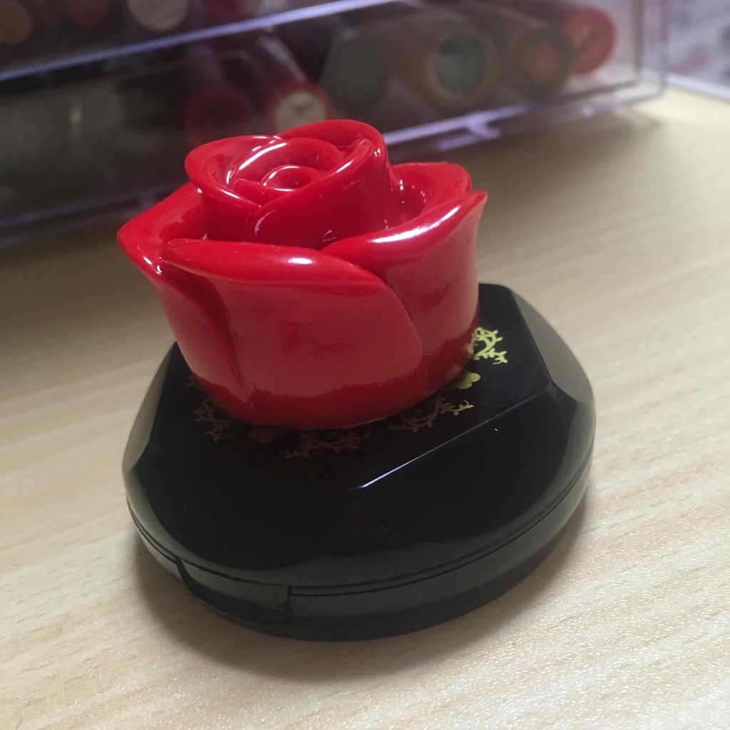 チークカラー ベル  ストーリーコレクション/ディズニーストア/パウダーチークを使ったクチコミ（2枚目）