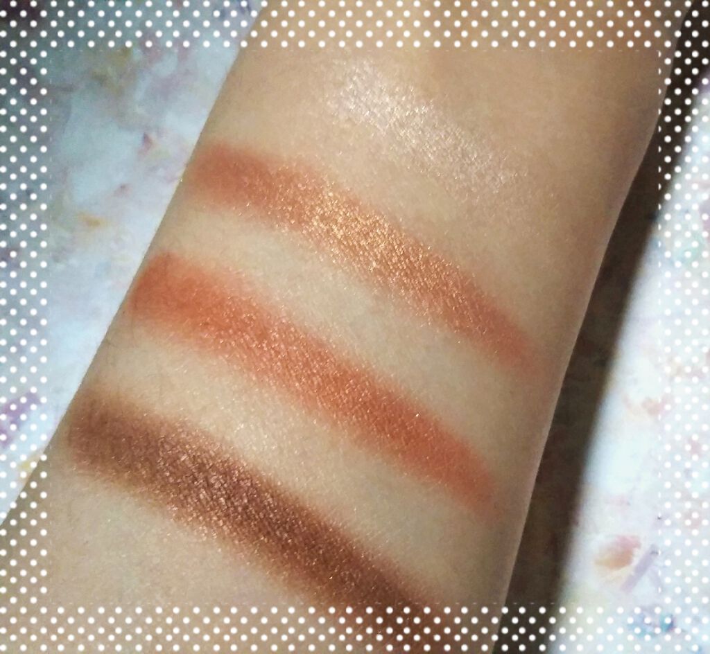 グロッシーリッチ アイズ N/Visée/アイシャドウパレットを使ったクチコミ(3枚目)