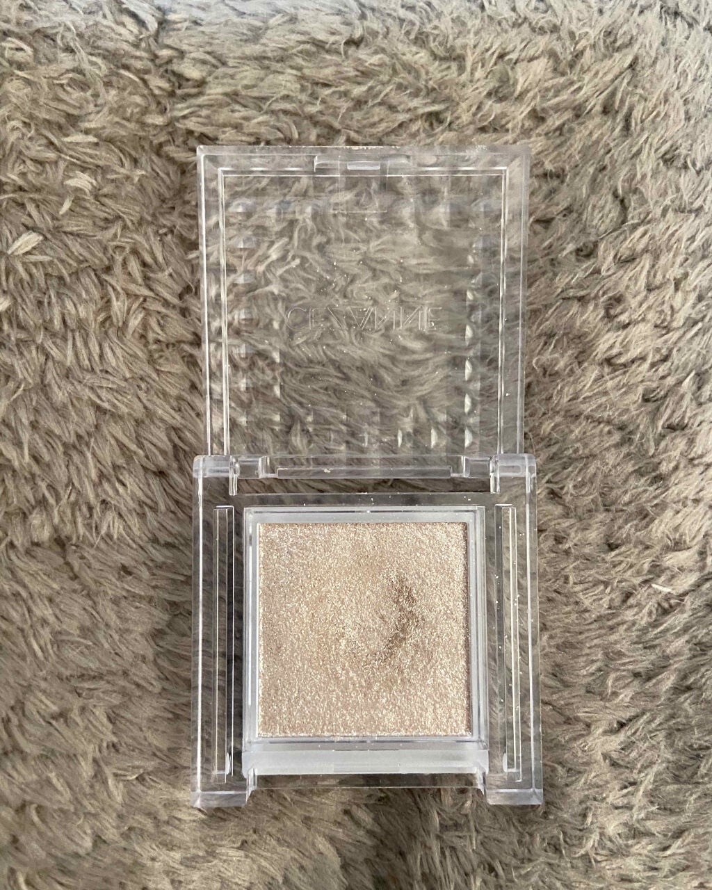 シングルカラーアイシャドウ/CEZANNE/単色アイシャドウを使ったクチコミ(2枚目)