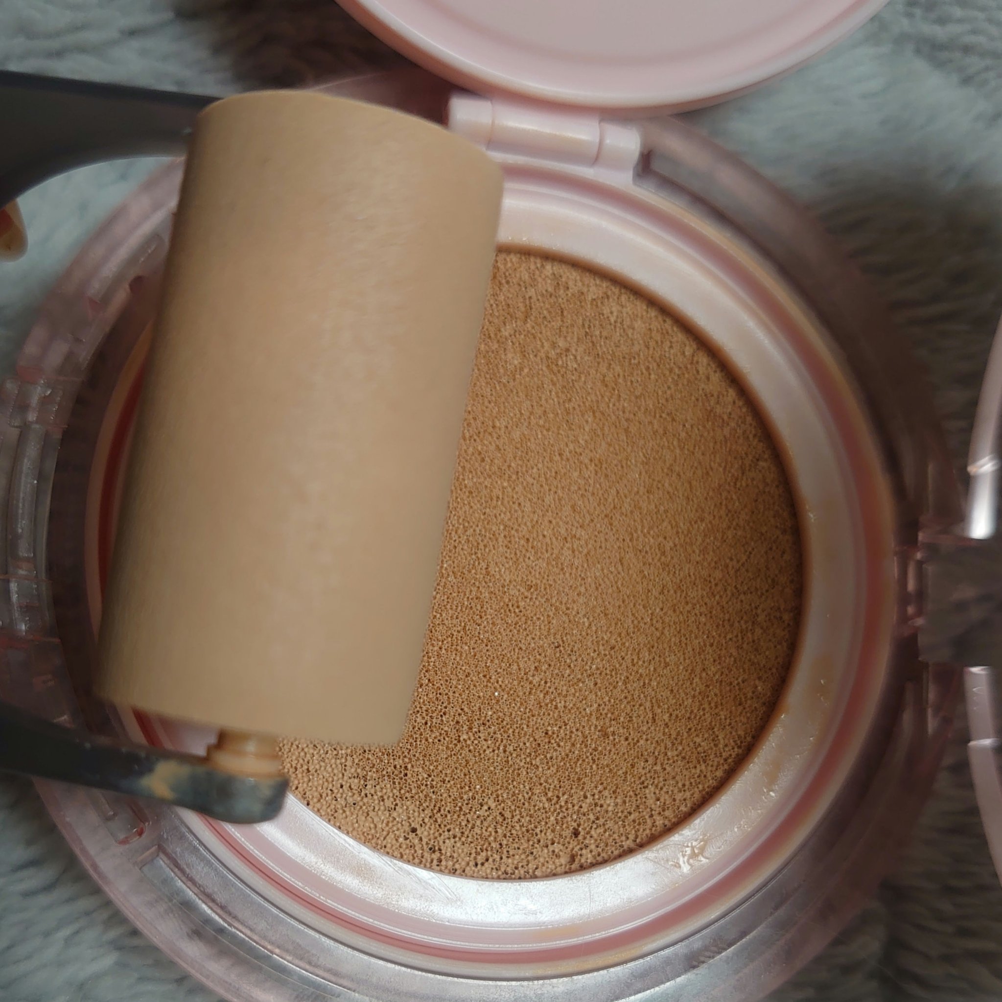 プリマヴィスタ デイトリートメントバーム 〈ローラータイプ〉/プリマヴィスタ/その他ファンデーションを使ったクチコミ（2枚目）