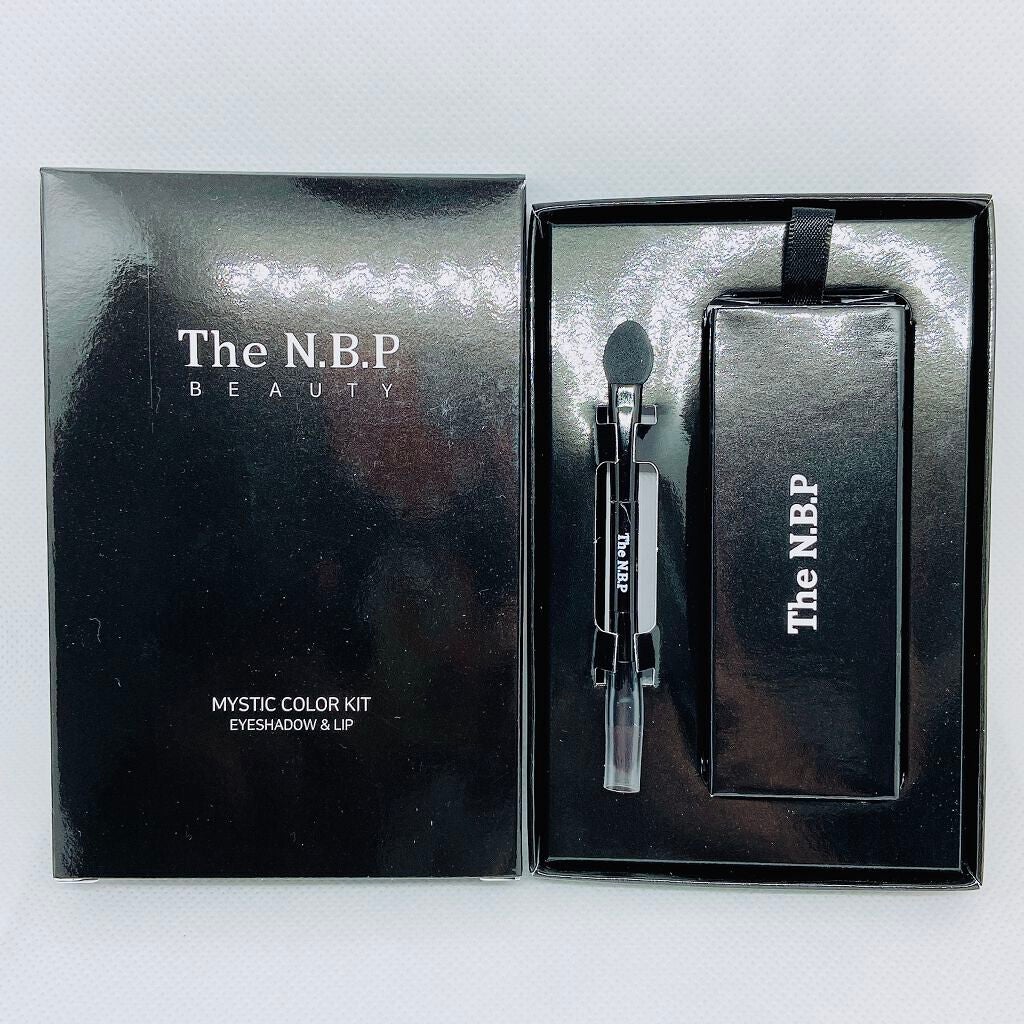 アン on LIPS 「ザ・エヌビーピーColorkitSignitureアイシャドウ..」(1枚目)