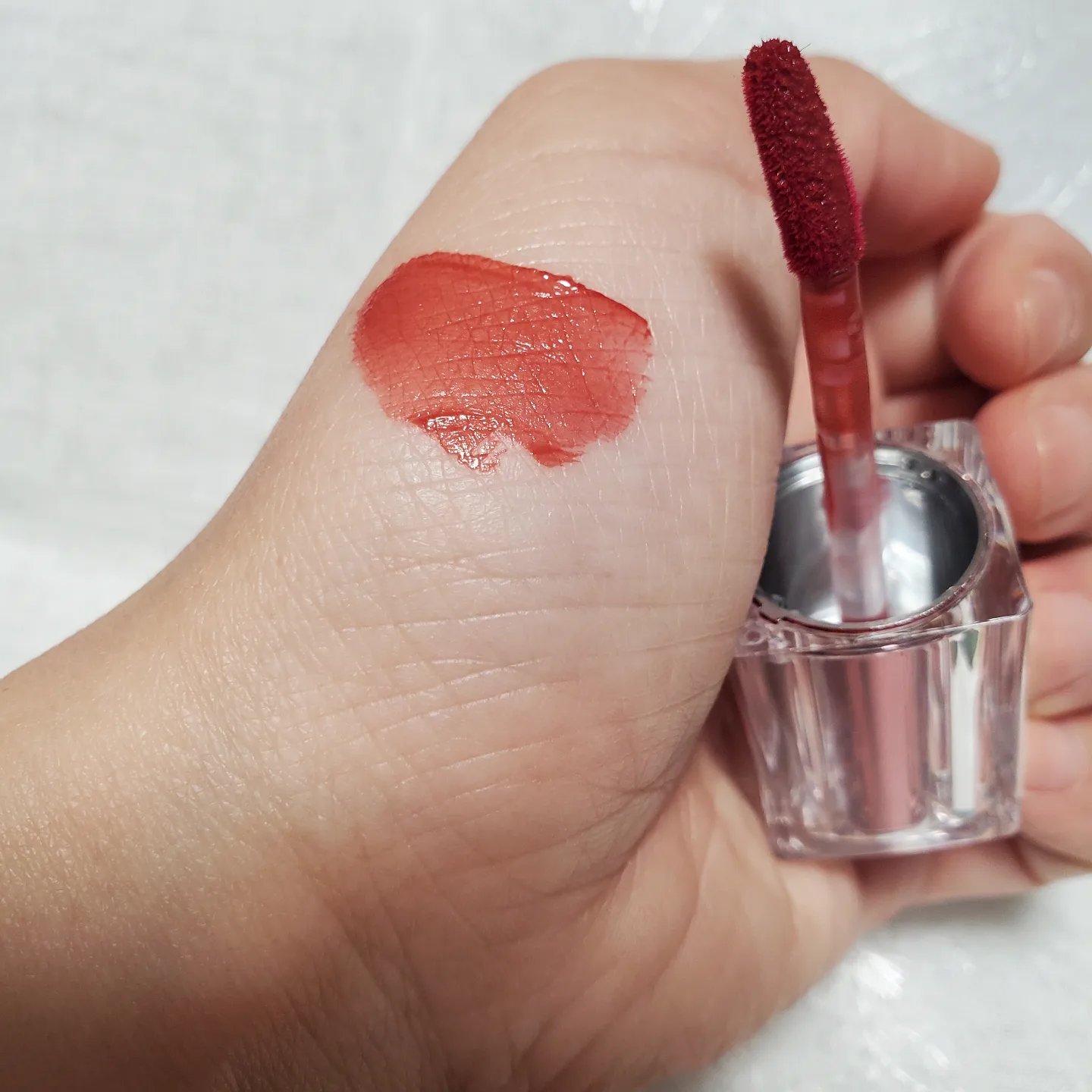 ゲットイットティント ウォーターフルバター 04 Rose Tarte ローズタルト/TONYMOLY/リップティントを使ったクチコミ（3枚目）