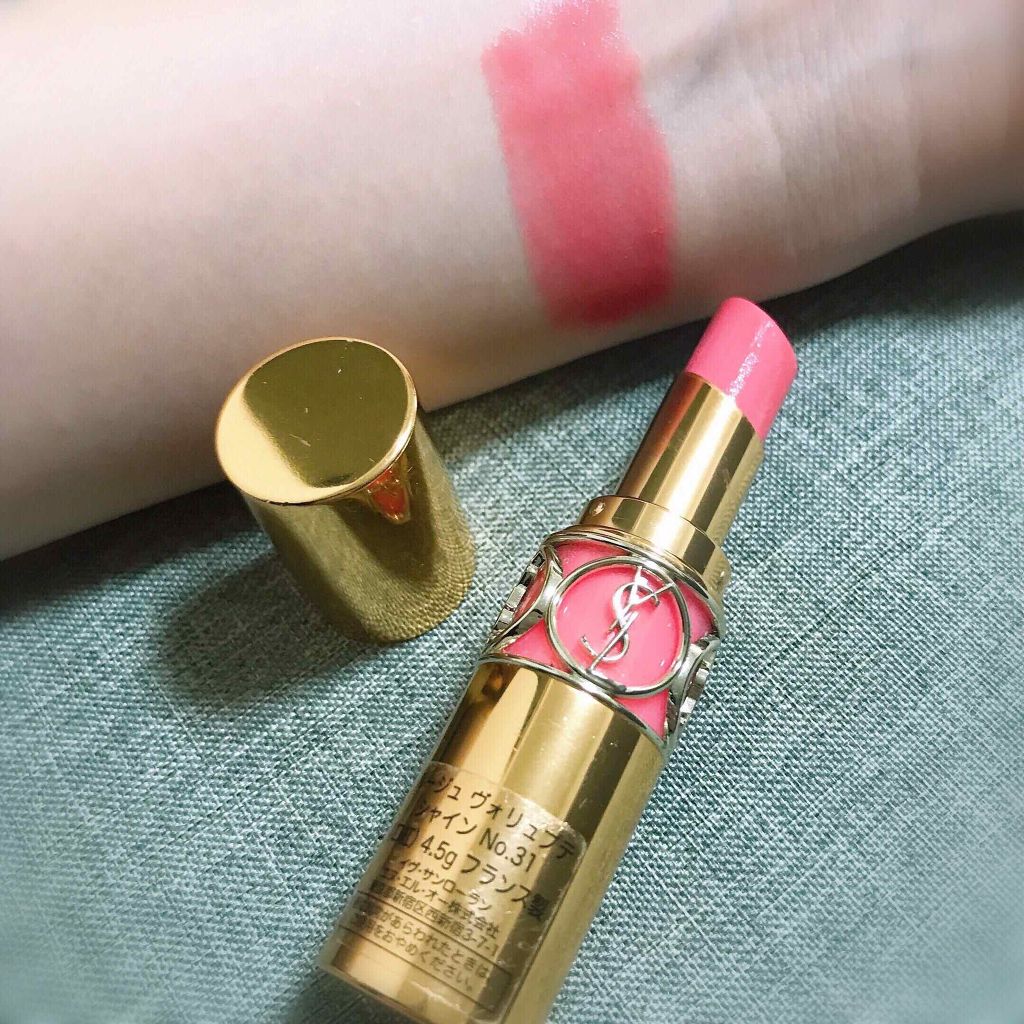 ルージュ ヴォリュプテ シャイン/YVES SAINT LAURENT BEAUTE/口紅を使ったクチコミ（2枚目）
