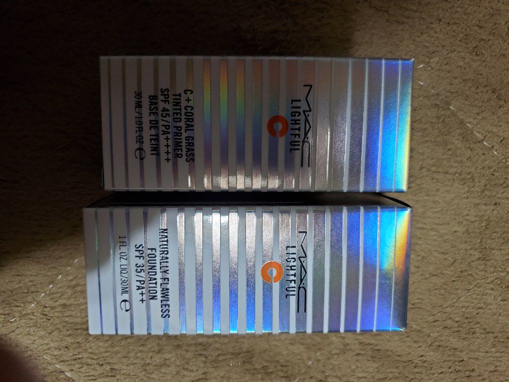 ライトフル C+ ナチュラリー フローレス SPF 35 ファンデーション/M・A・C/リキッドファンデーションを使ったクチコミ(4枚目)