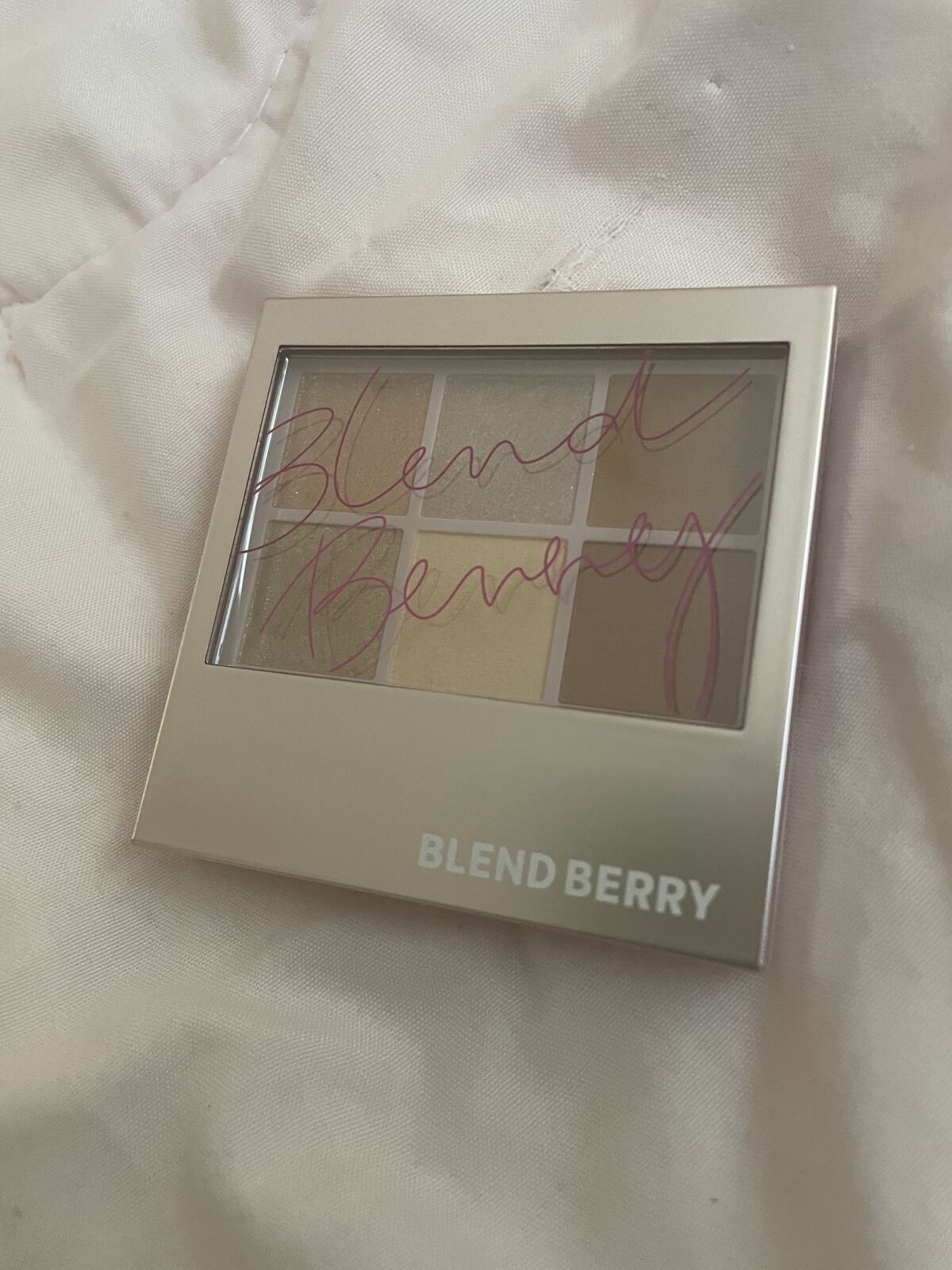 オーラクリエイション/BLEND BERRY/アイシャドウパレットを使ったクチコミ（3枚目）
