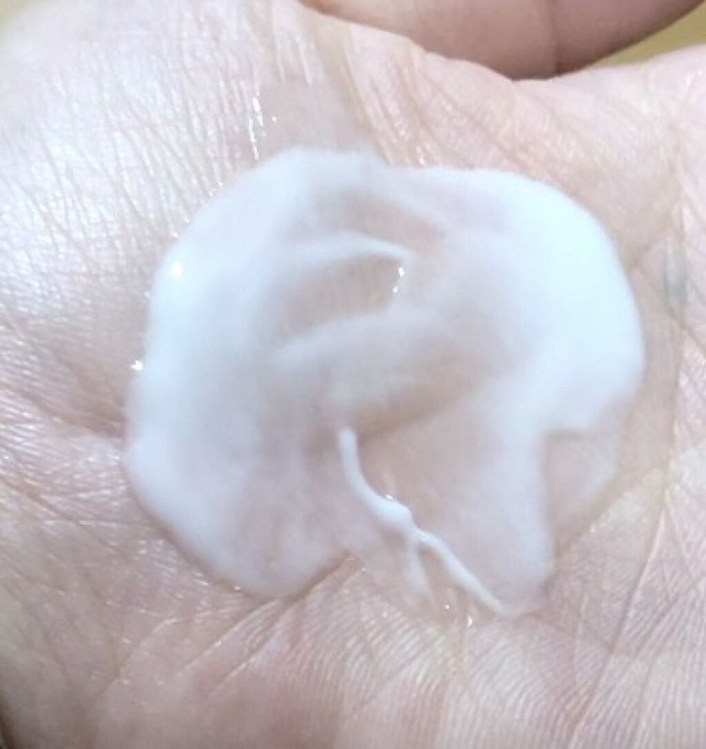 ドリーミースキン アロマミルク/ジョンソンボディケア/ボディミルクを使ったクチコミ（2枚目）