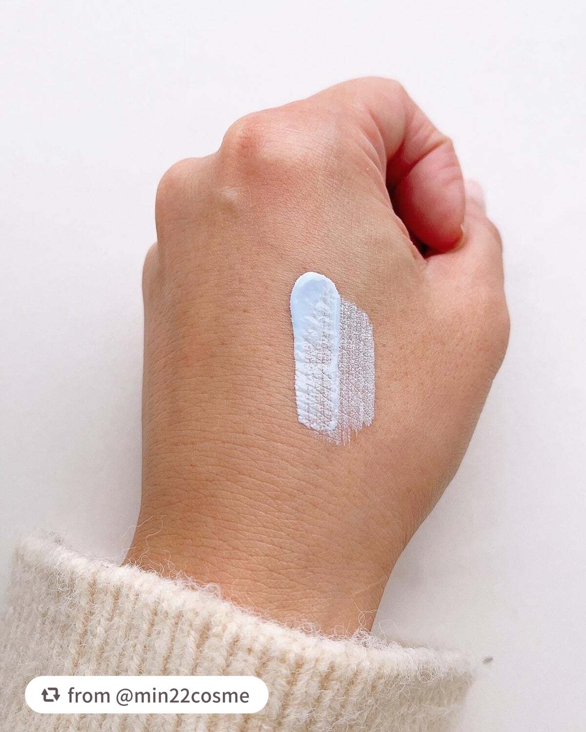 プリズム・リーブル・スキンケアリング・コレクター/GIVENCHY/化粧下地を使ったクチコミ(3枚目)