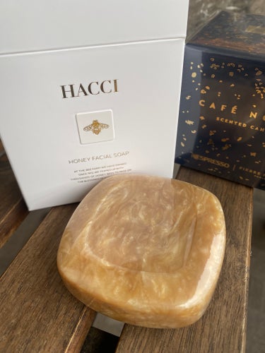 HACCI はちみつ洗顔石鹸のクチコミ「🍯🧸🍯🧸HACCI   はちみつ洗顔石鹸＆
  キャンディーカラーリング泡立てネット🍯🧸🍯🧸
.....」（2枚目）