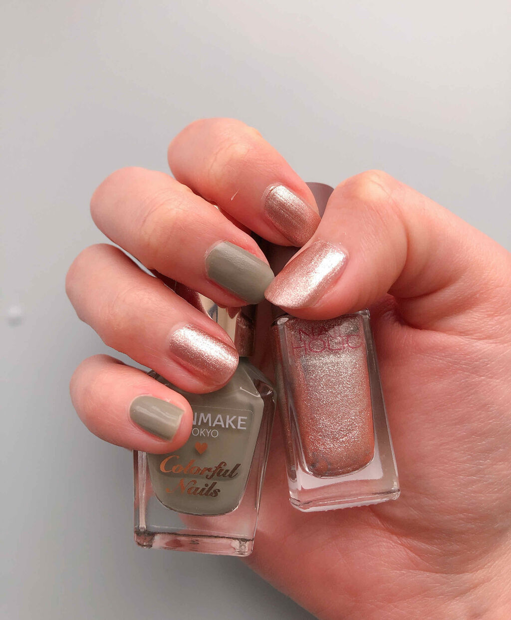 ネイルホリック リミテッドカラー Sweets Holic GD061/ネイルホリック/マニキュアを使ったクチコミ（1枚目）