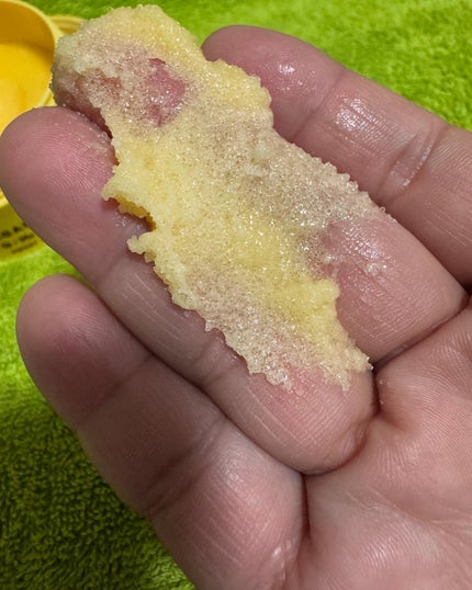 Q+Me スウィートボムタラソスクラブレモンティーの香り/AGARISM/バスト・ヒップケアを使ったクチコミ(4枚目)