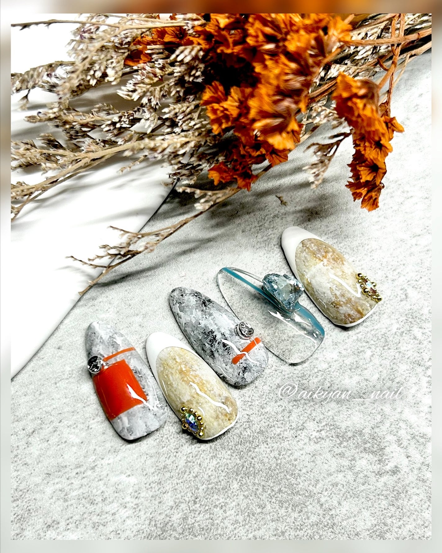 アンバランスハート キラネイル