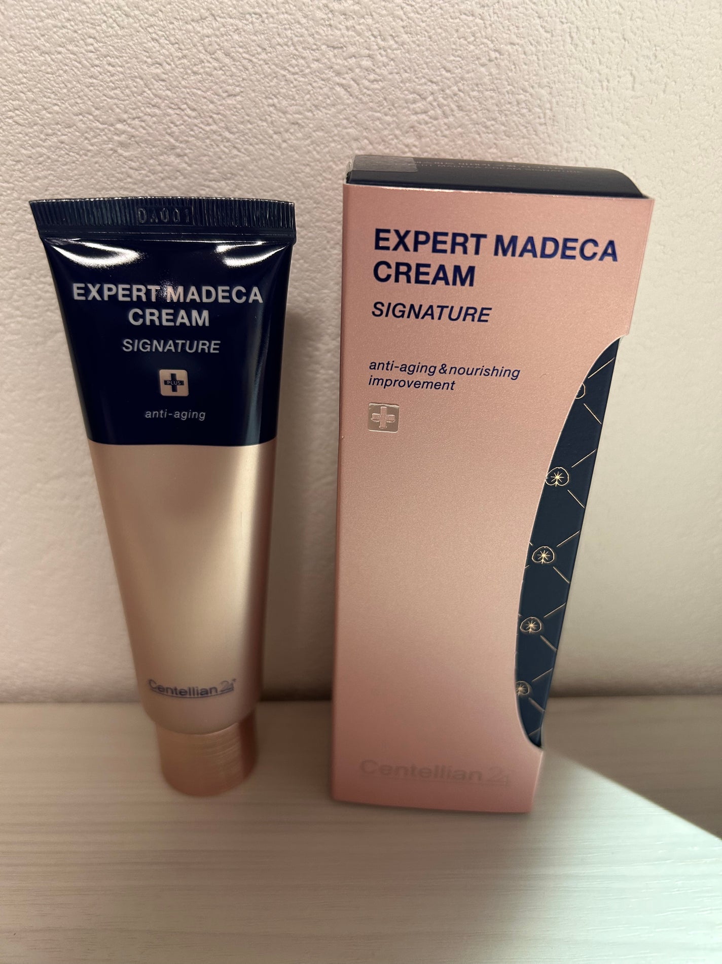エキスパートマデカクリーム (シグネチャー)/センテリアン24/フェイスクリームを使ったクチコミ(1枚目)