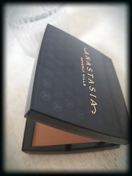 POWDER BRONZER/アナスタシア ビバリーヒルズ/ブロンザーを使ったクチコミ(2枚目)
