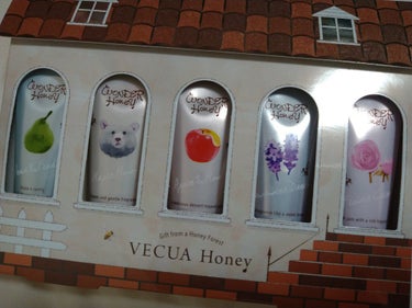 ワンダーハニー　とろとろふんわりクリームバス ピュアキンモクセイ/VECUA Honey/入浴剤を使ったクチコミ（1枚目）