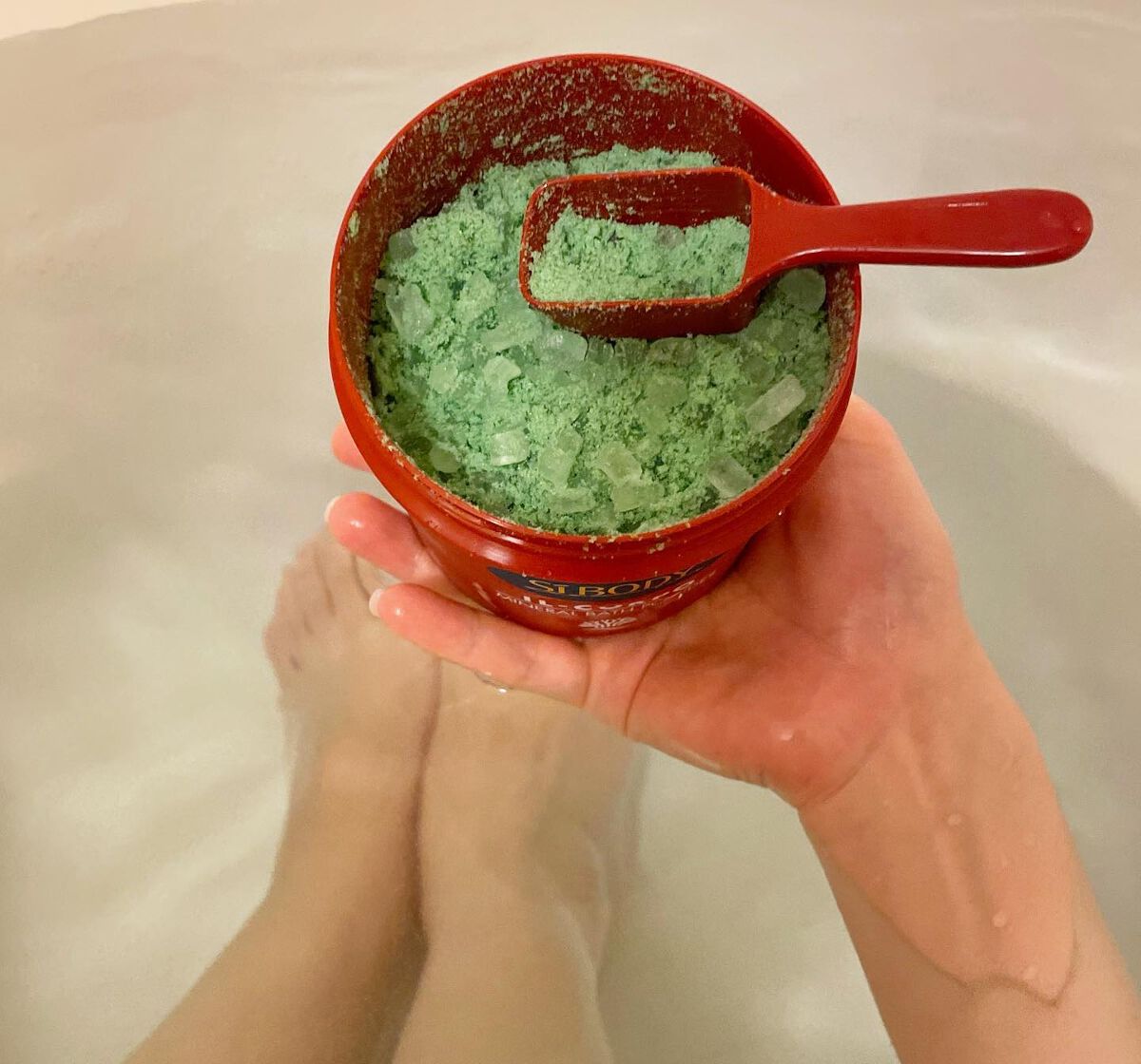 ミネラルバスパウダーオリジナル 600g/イルコルポ/無機塩系入浴剤を使ったクチコミ（3枚目）